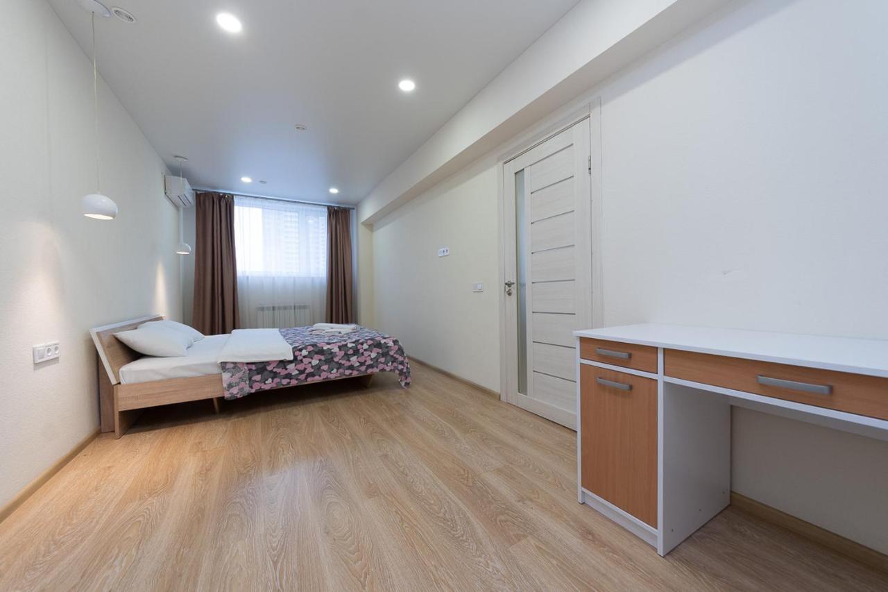 Апарт отель Flatrent Smarthouse Киев Экстерьер фото